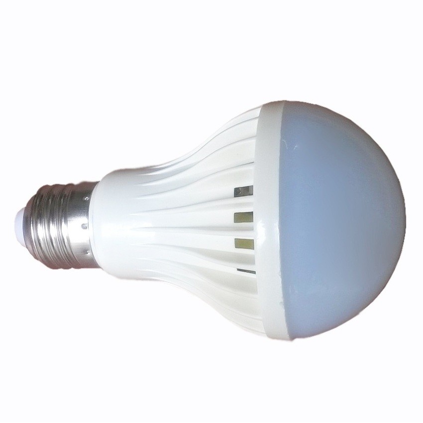 Bóng đèn Led cảm ứng tích điện 7W