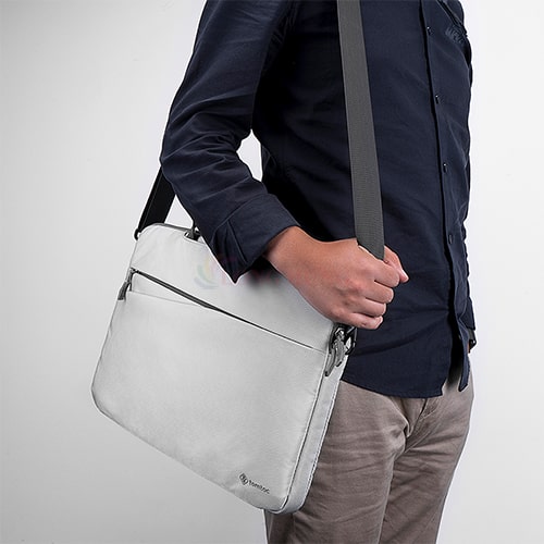 Túi xách chống sốc Tomtoc Versatile-A45 Laptop Shoulder Bag Mbook Air/Pro/Ultrabook 13 inch A45-C01 - Hàng chính hãng