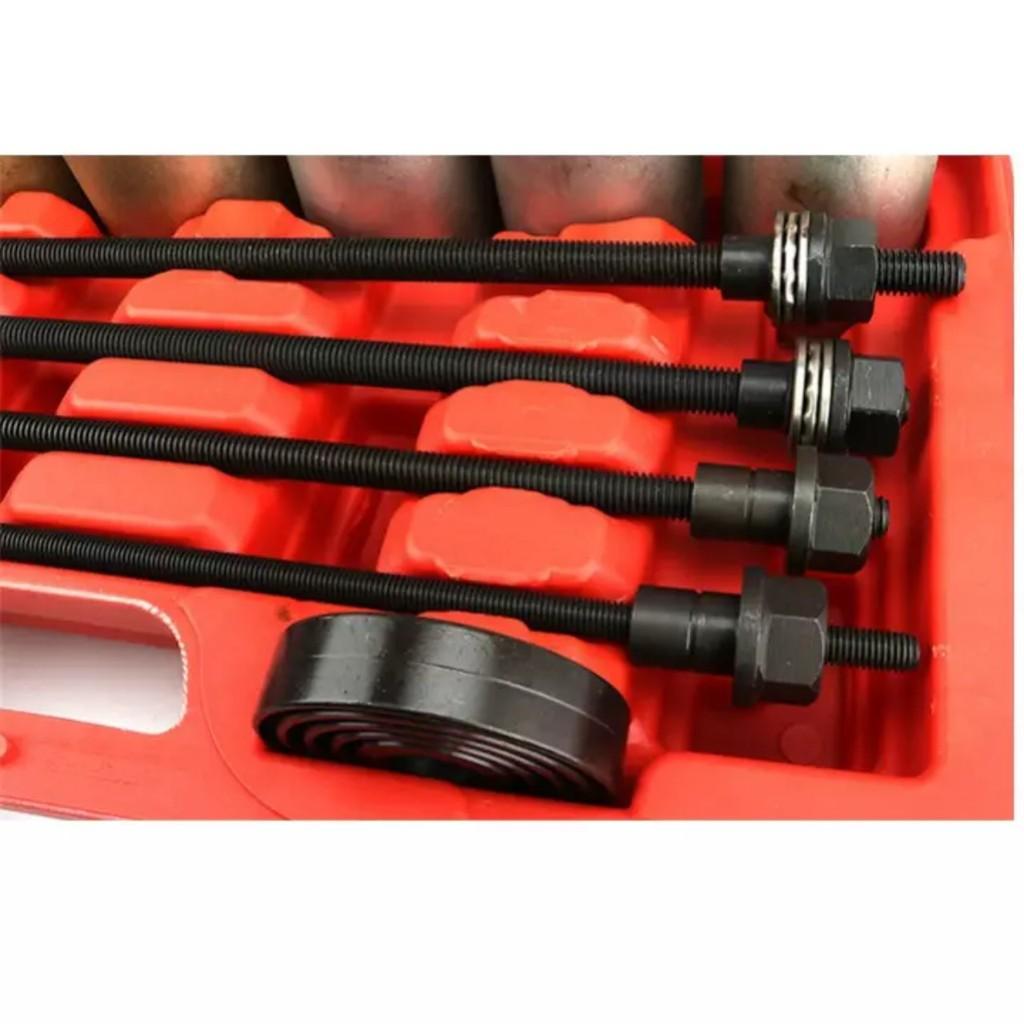 Vam tháo cao su càng A của ô tô