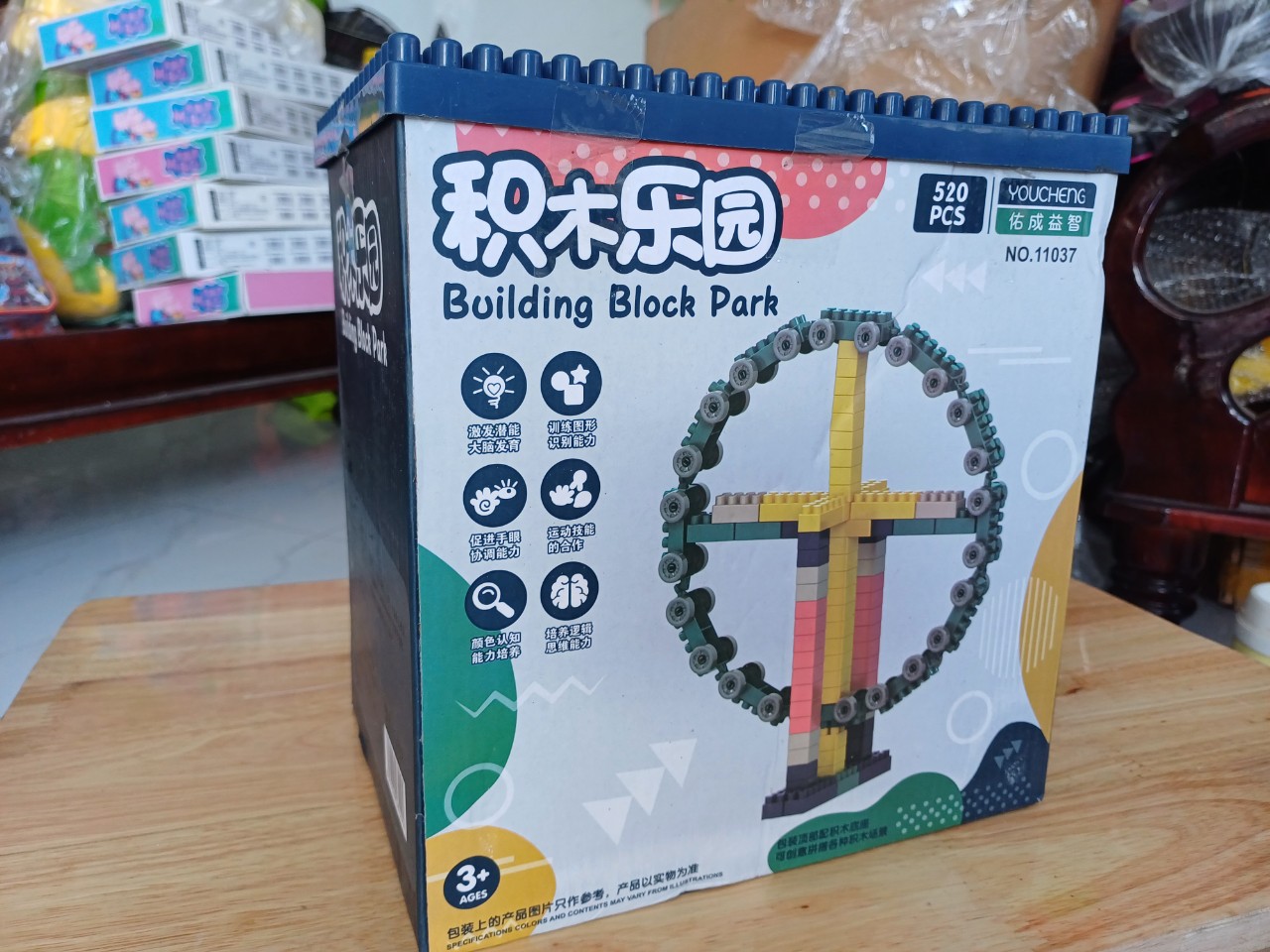 Hộp lego lắp ráp 520 chi tiết