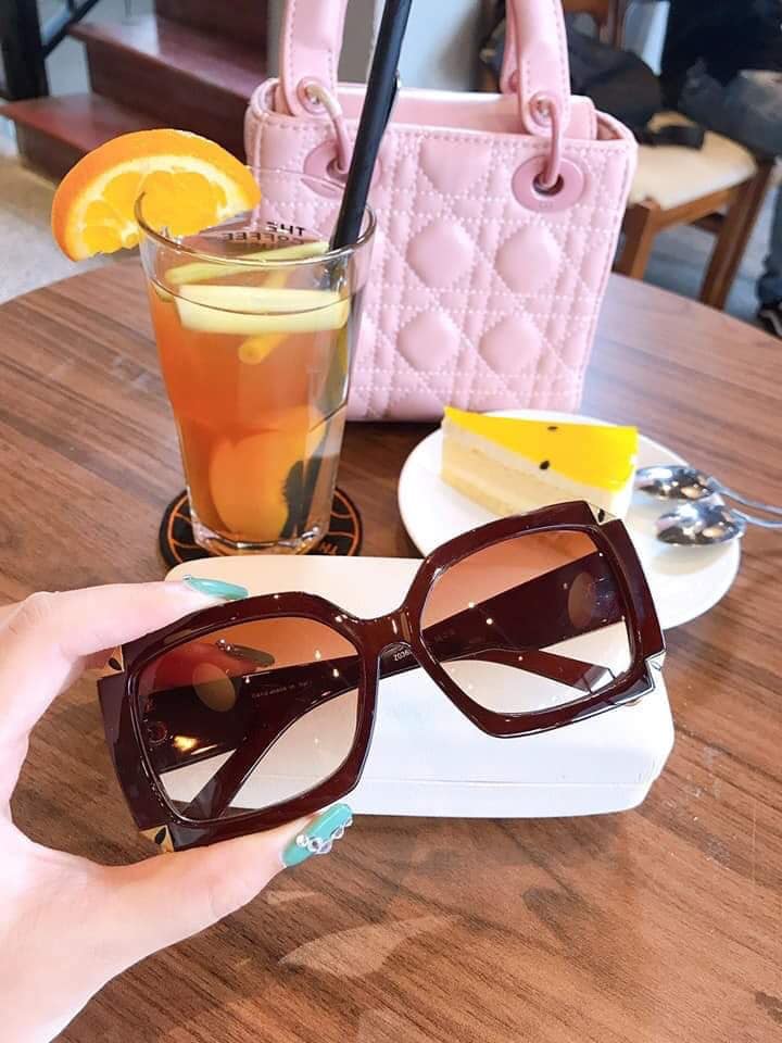 Kính thời trang nữ sang chảnh