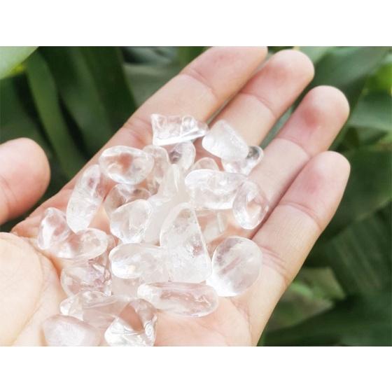 Vụn đá thach anh Trắng (Clear Quartz) làm Grid, thanh tẩy trong Tarot, Reiki, thiền định, phong thủy