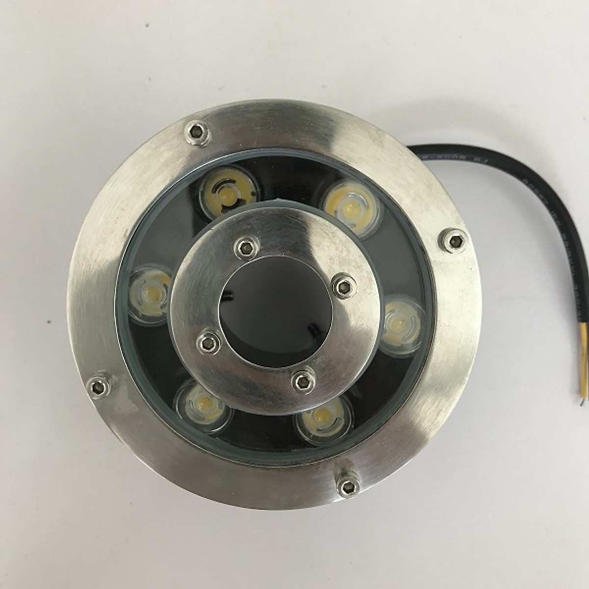 Đèn 6w lỗ âm nước đổi màu 24v