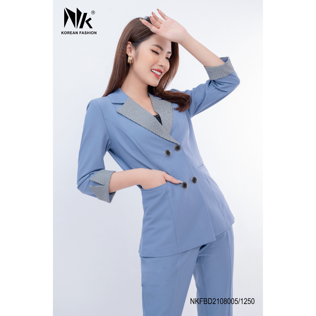 Bộ Vest Nữ Công Sở NK Fashion Thiết Kế Tay Lỡ Phối Kẻ, Hai Hàng Khuy Sang Trọng, Quần Ôm Dáng, Chất Vải Nhập Hàn NKFBD2108005