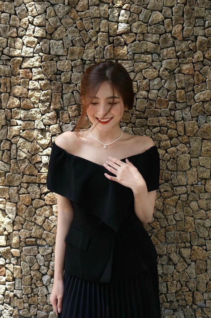 ÁO TRỄ BÈO VAI ĐẮP CHÉO