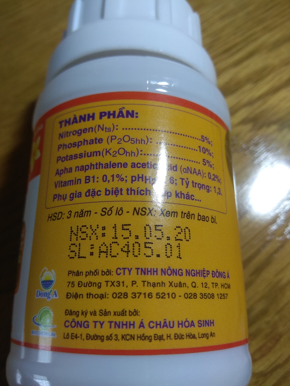 Sữa dinh dưỡng cho hoa lan và cây cảnh - chai 100 ml