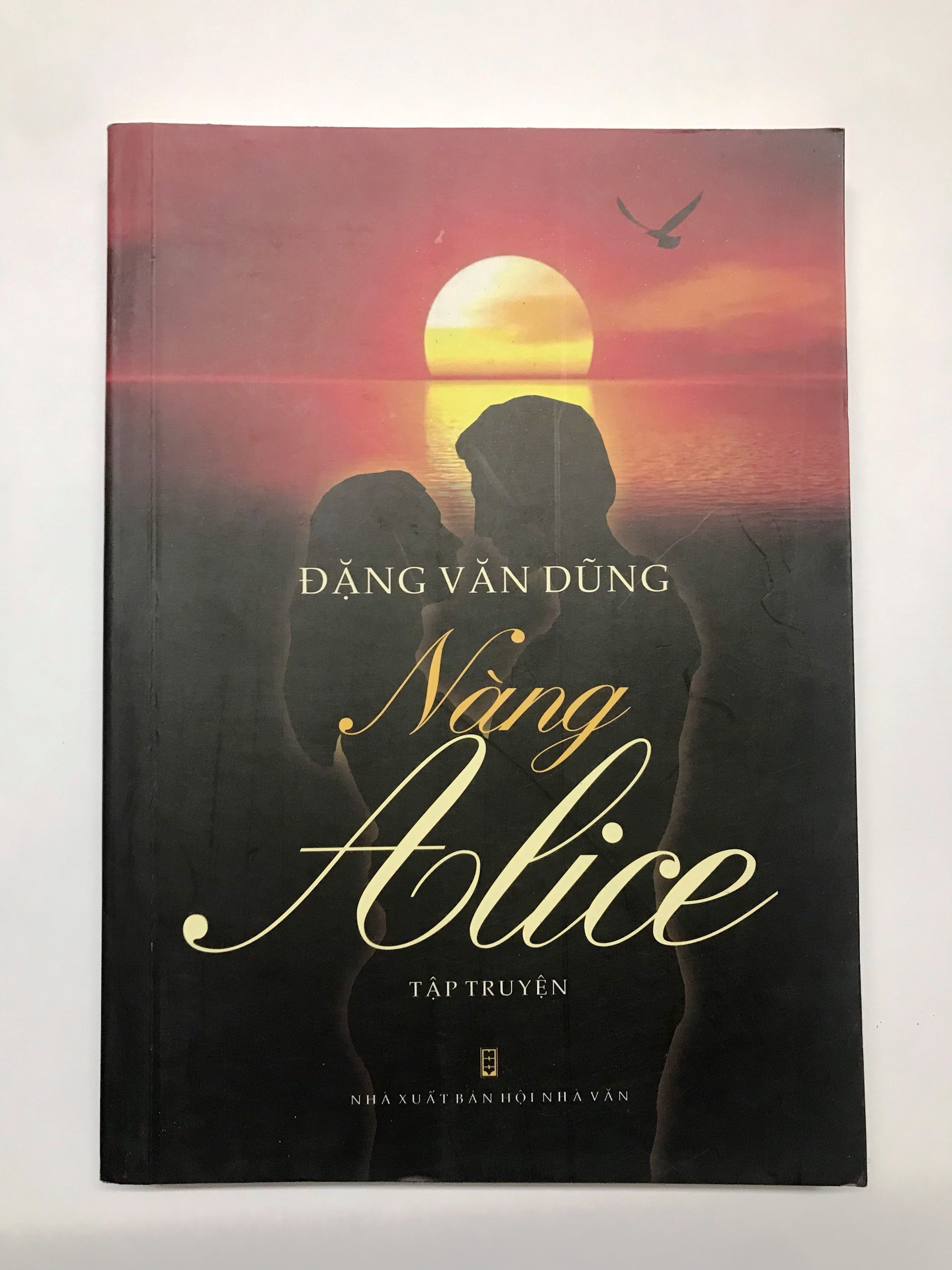 Nàng Alice - tập truyện ngắn của Đặng Văn Dũng
