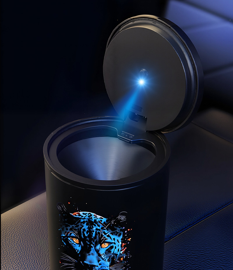 Gạt Tàn Thuốc Xe Hơi Có Đèn Led Tự Động Nhiều Hình