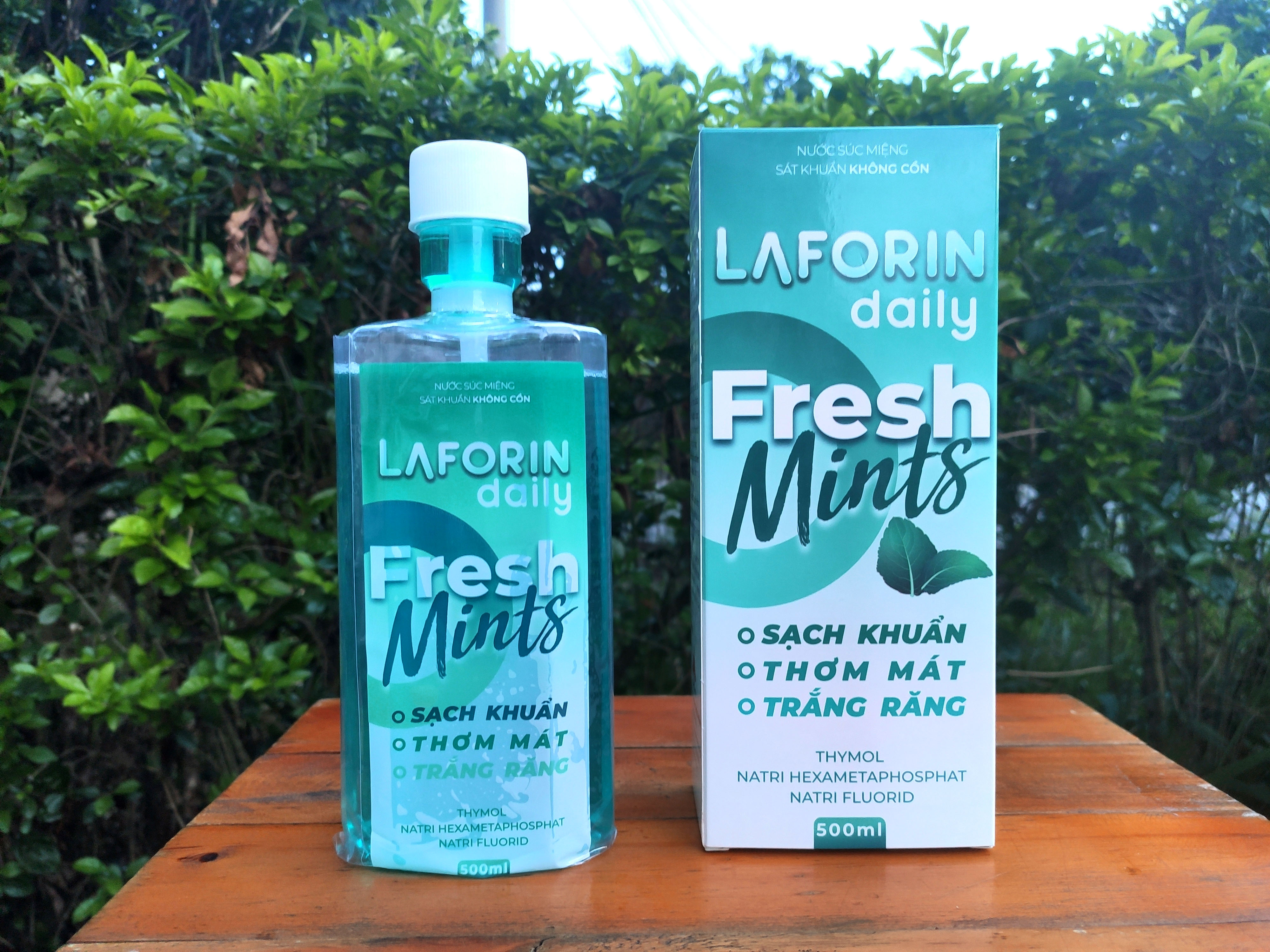 Nước súc miệng sát khuẩn không cồn Laforin Daily 500ml