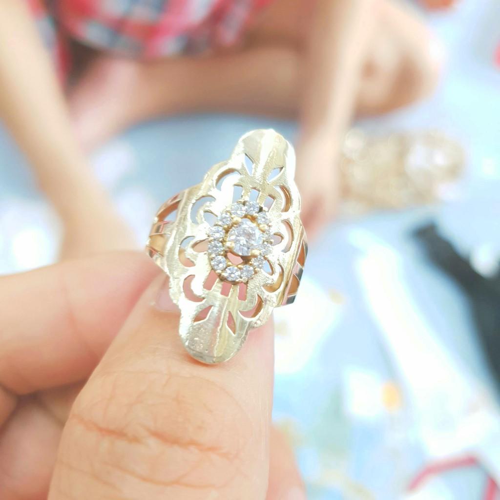 Nhẫn Nữ Hoa Đá Bản To Vàng Vonfram Cao Cấp-Dùng vĩnh viễn không phai màu-Bảo Hành 5 Năm