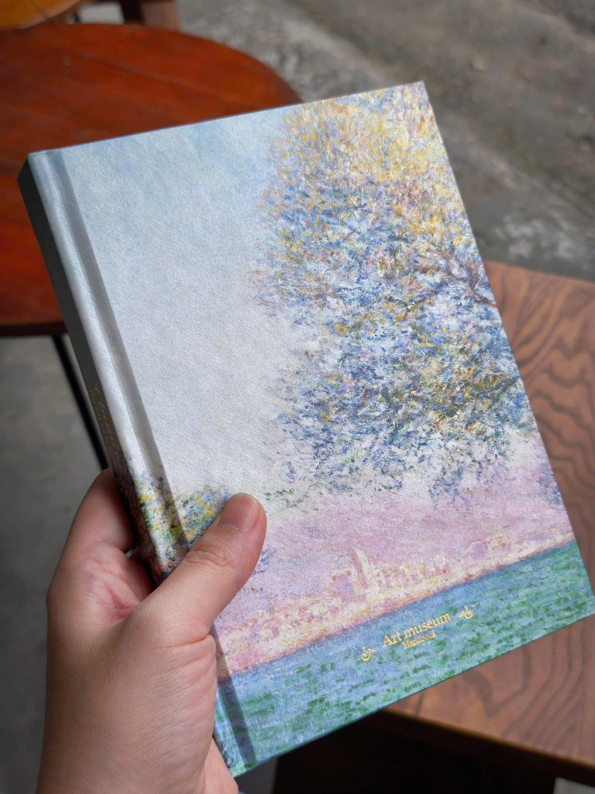 BỘ SƯU TẬP 100 TRANH MONET CỦA RIÊNG BẠN – SỔ TRANH ART MUSEUM - Claude Monet: Painting with light (Nho Xanh)