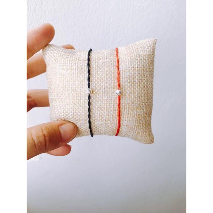 Sợi chỉ đỏ bi bạc