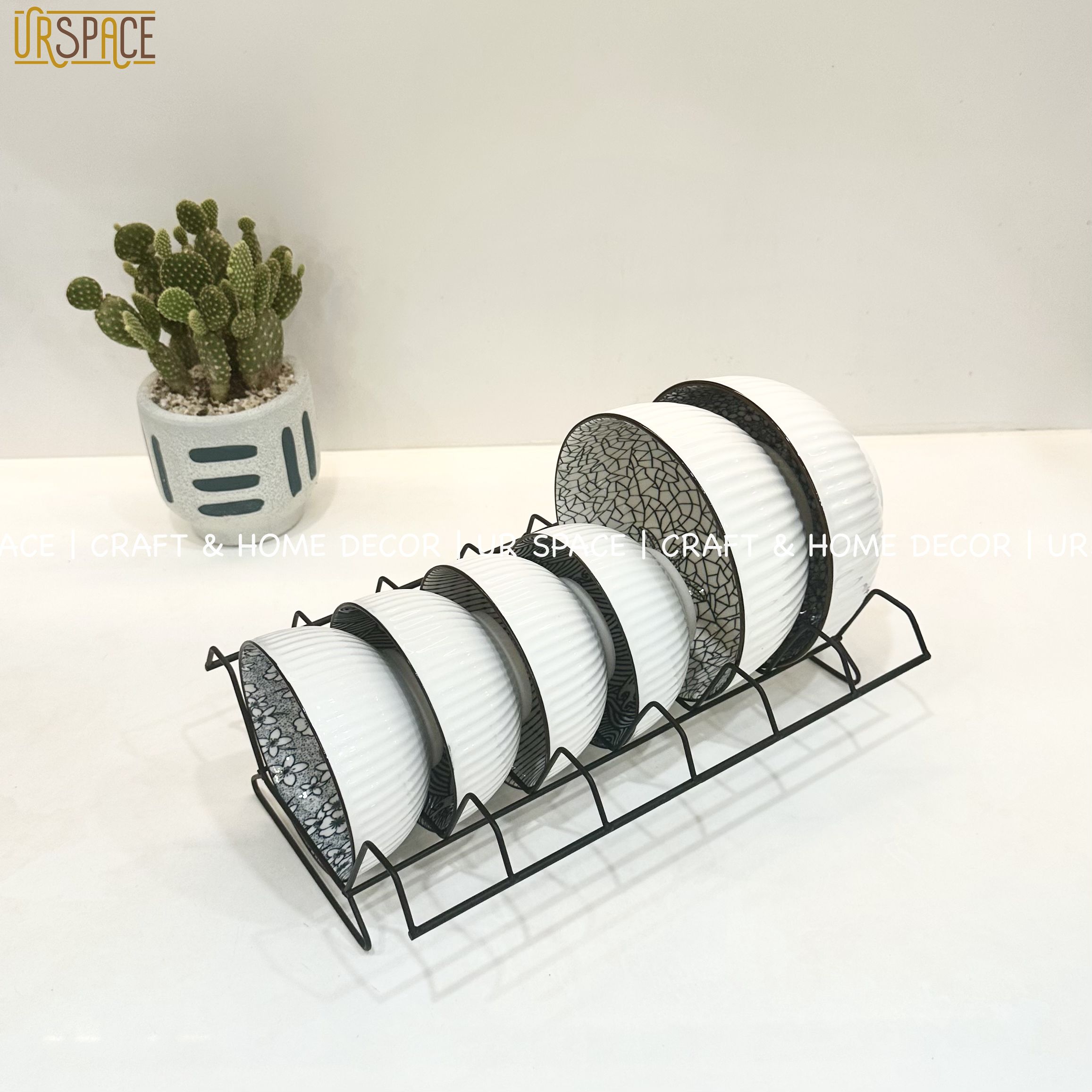 Giá kệ chén dĩa bằng sắt URSPACE tiện dụng dùng cho nhà bếp, decor trang trí / Kitchen Bowl Drain Racks