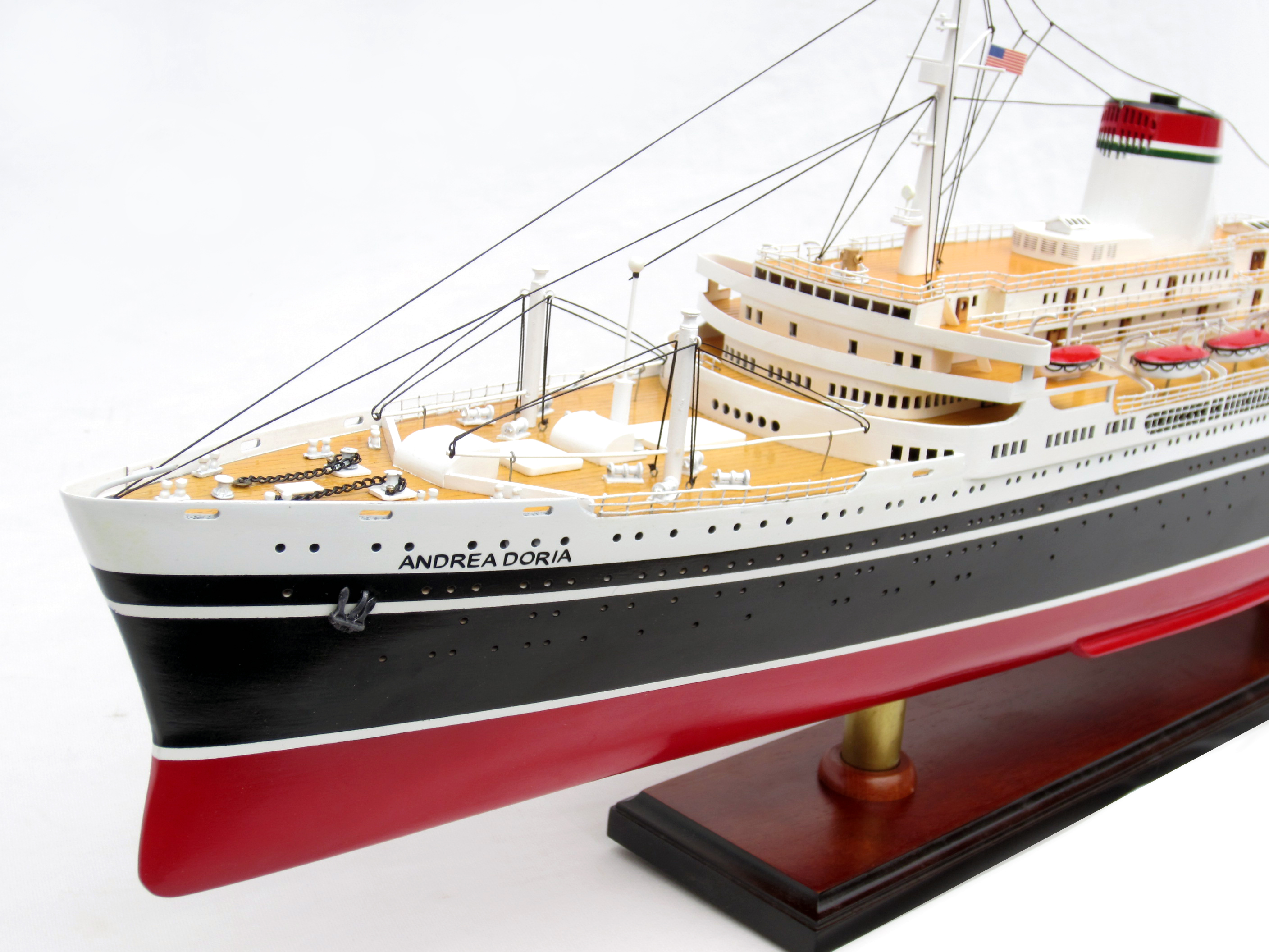 Mô hình thuyền du lịch SS ANDREA DORIA - 85cm