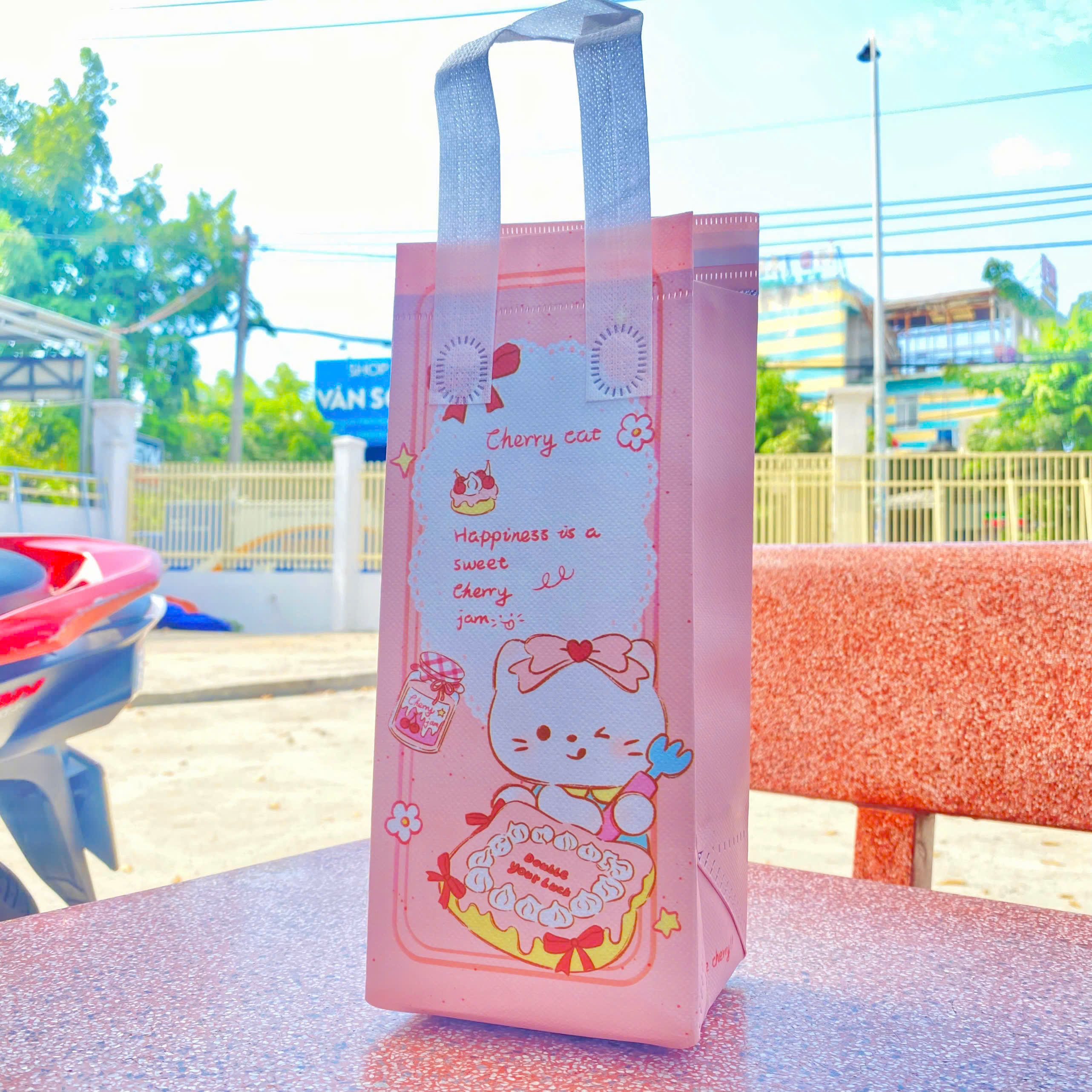 Túi Đựng Ly  Giữ Nhiệt Có Quai Xách Tiện Lợi Nhiều Hình