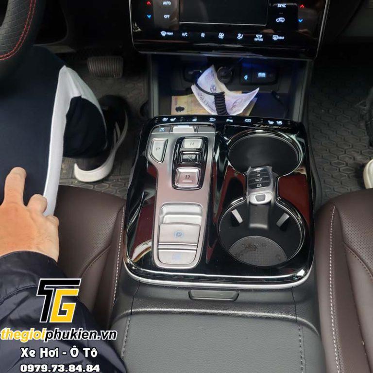 Ốp nội thất Titan Hyundai Tucson 2022 cao cấp