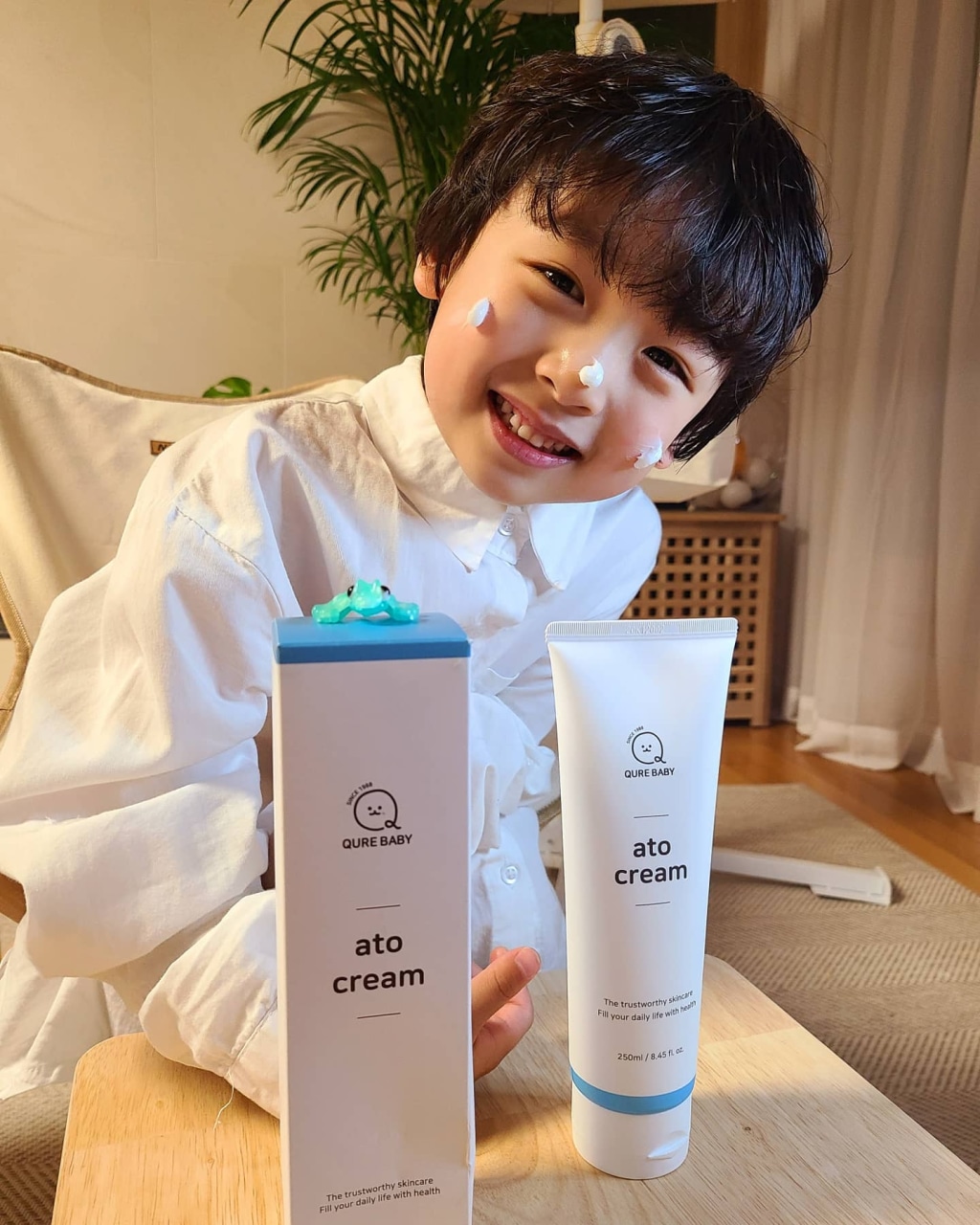 Kem dưỡng ẩm Qurebaby dành cho bé -Ato Cream 250ml