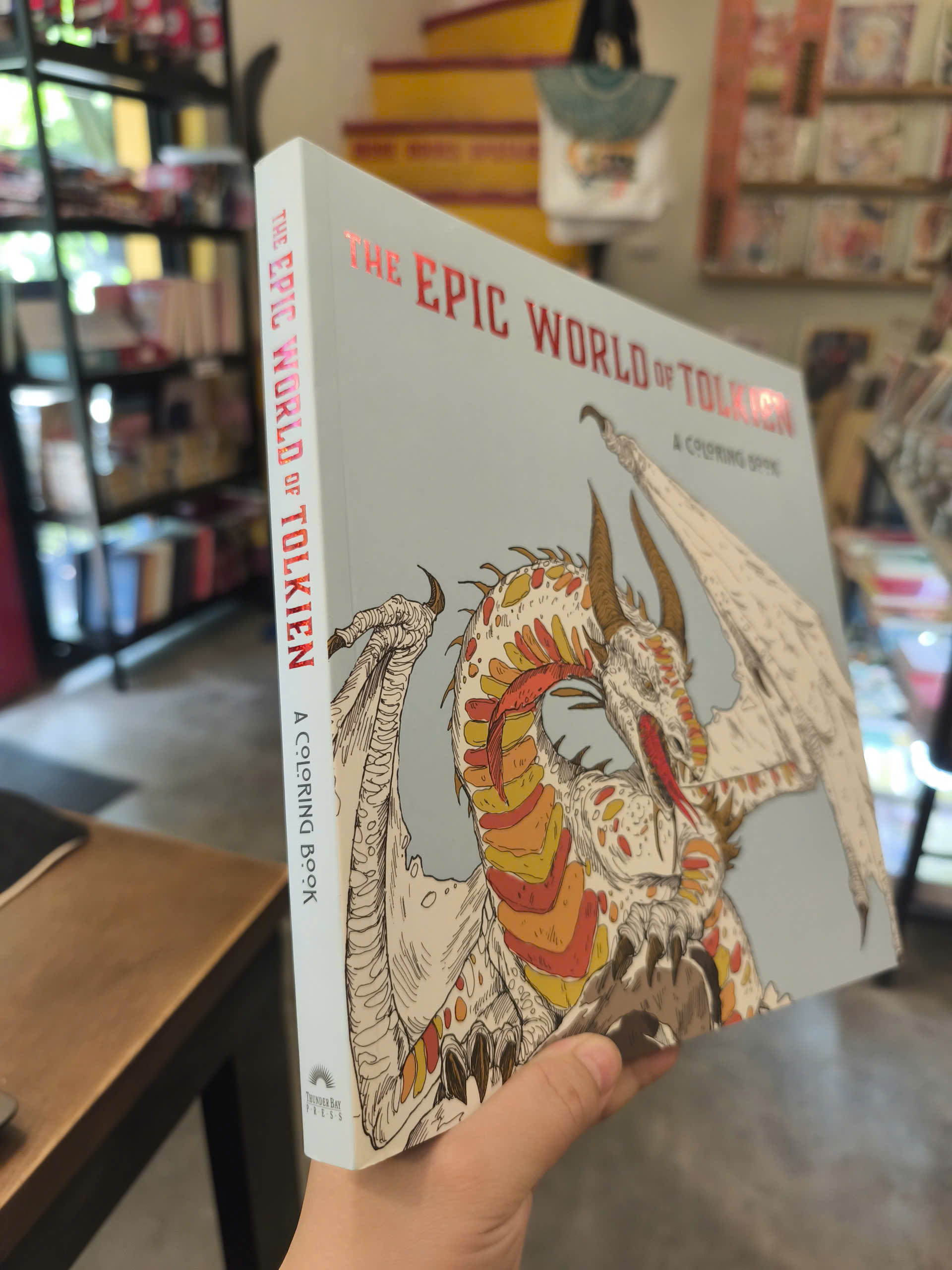Sách - The Epic World of Tolkien: Coloring Book | Art / Sách Tô màu / Ngoại văn Nhập khẩu UK