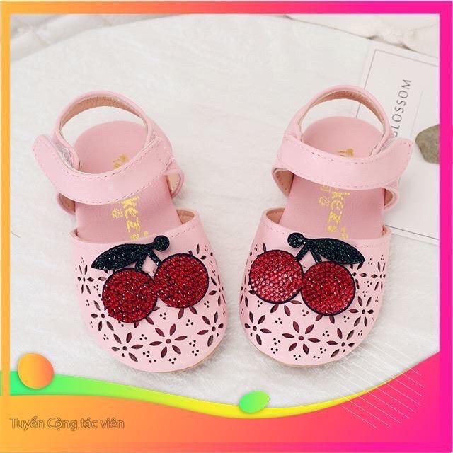 DÉP Sandal lỗ đính cherry đá cho bé gái - quảng châu CAO CẤP LOẠI 1 mẫu mới !