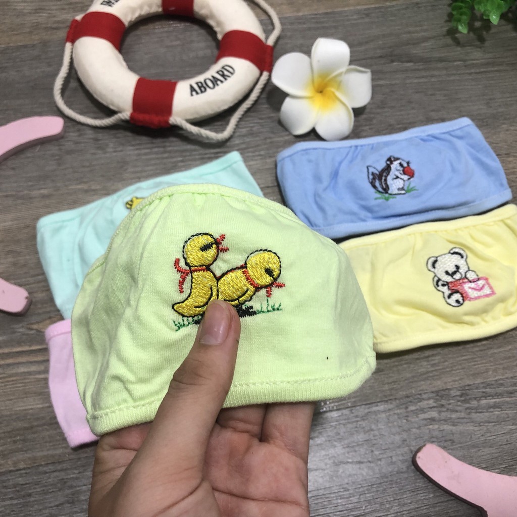 Che thóp cho bé sơ sinh chất liệu cotton mềm mại thấm hút mồ hôi tốt