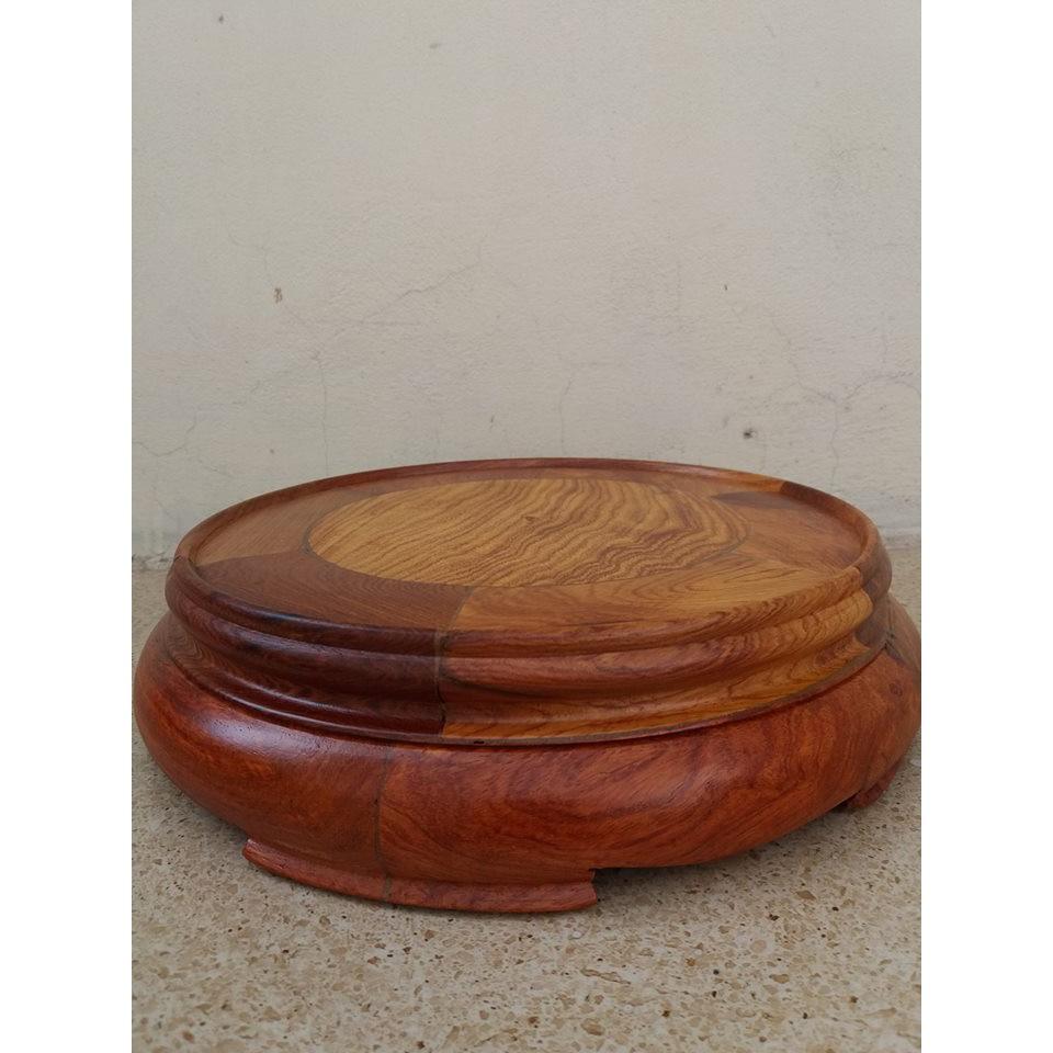 Kệ gỗ hương kích thước cao7x24x24