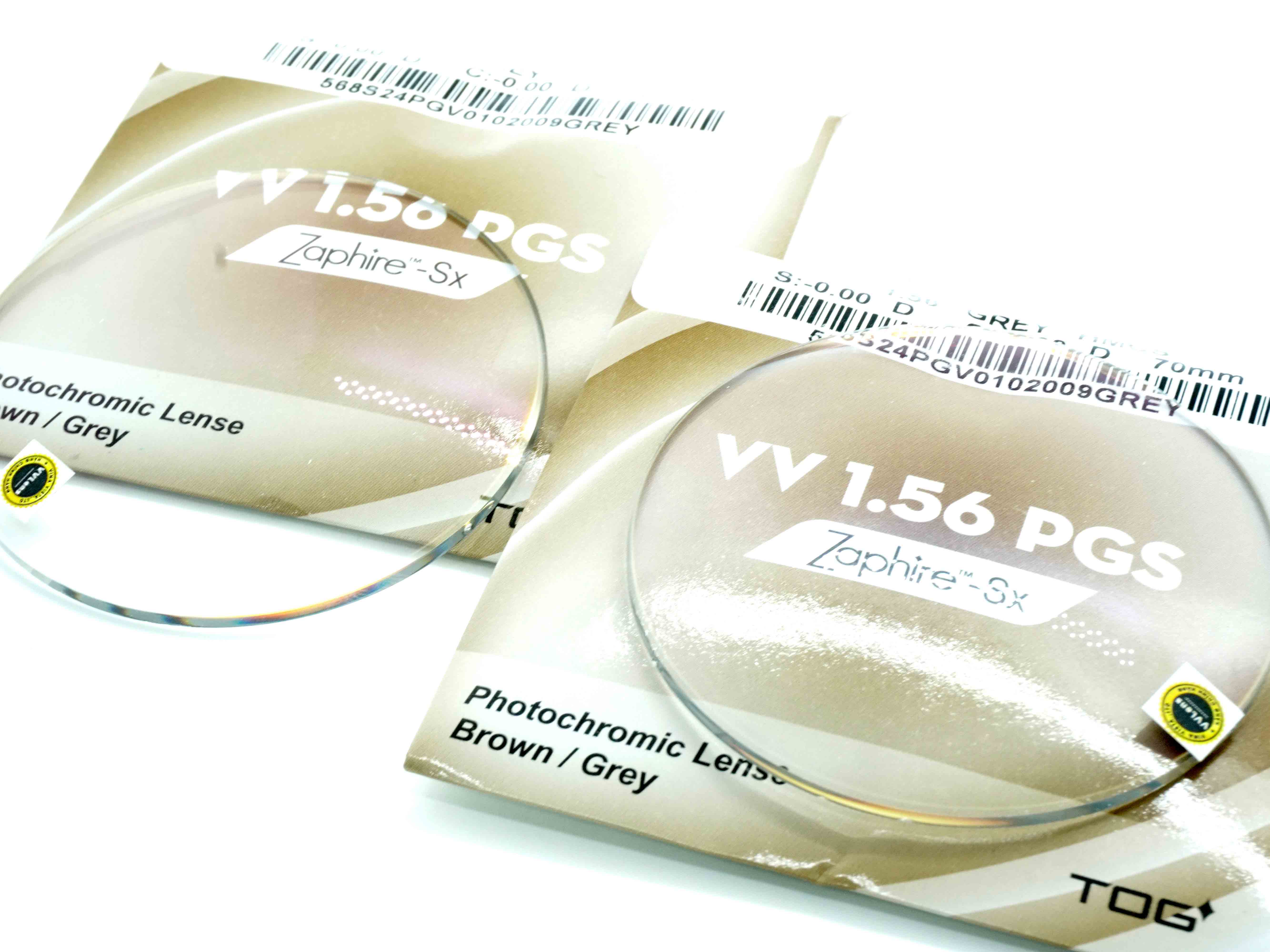 TRÒNG KÍNH ĐỔI MÀU VV-LENS/ĐỔI MÀU KHÓI ĐEN(PHOTOCHROMIC GREY) Phủ Zaphire-Sx TOG Thái Lan