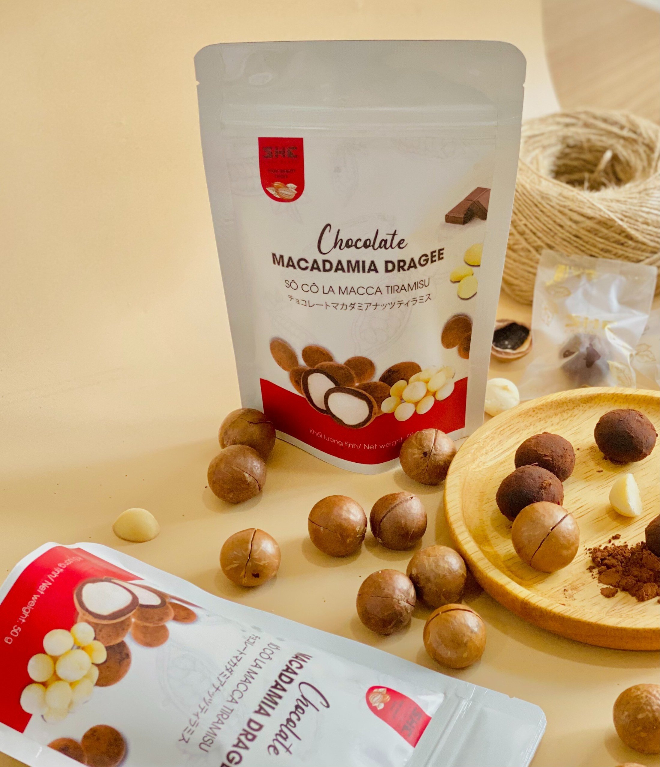 Socola Macca Tiramisu - Túi 50g - SHE Chocolate - Tốt cho sức khỏe - Quà tặng người thân, dịp lễ, thích hợp ăn vặt