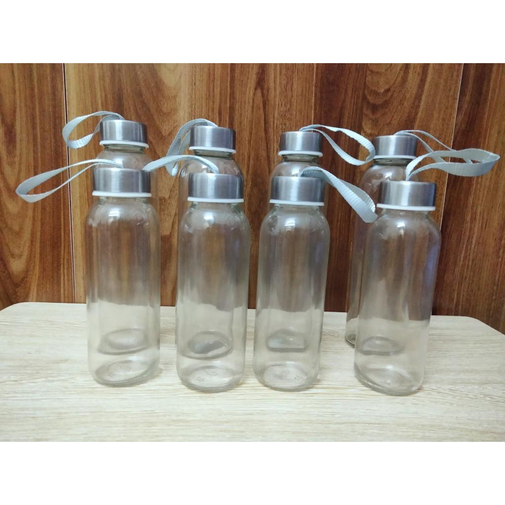 Bình thủy tinh đựng nước có dây treo loại 300ml, 500ml