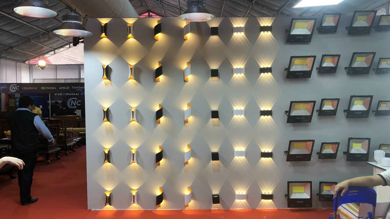 Đèn tường LED YUAIR kiểu dáng độc đáo, sang trọng trang trí không gian nội, ngoại thất.