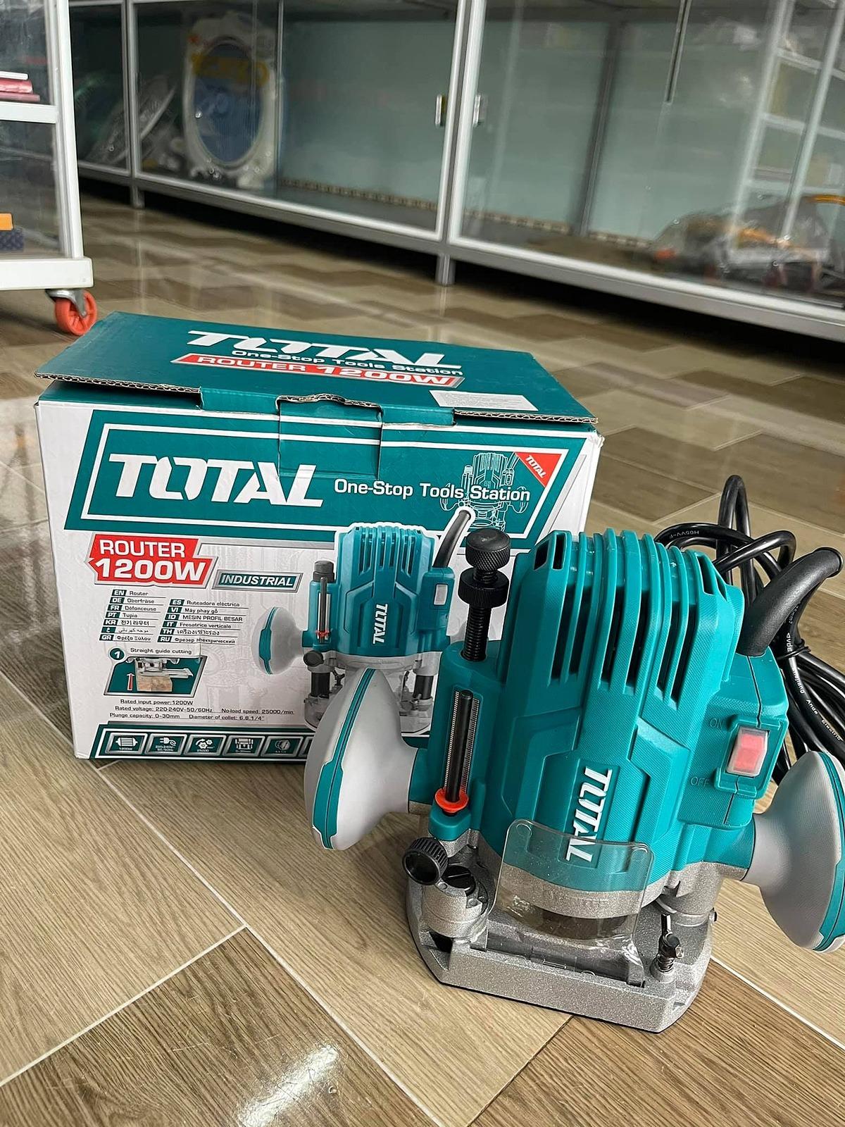 MÁY PHAY GỖ 30MM 1200W TOTAL TR110816 - HÀNG CHÍNH HÃNG