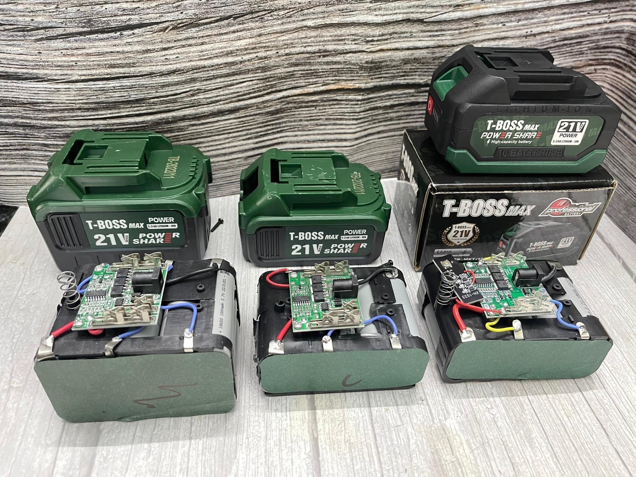 Pin khoan siết ốc 15 cell t-boss chân pin phổ thông