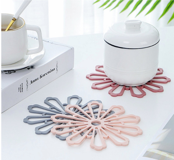 Miếng lót nồi chống nóng vòng tròn hình hoa tuyết xinh xắn GD179-LNTuyetnho-5 (giao màu ngẫu nhiên)
