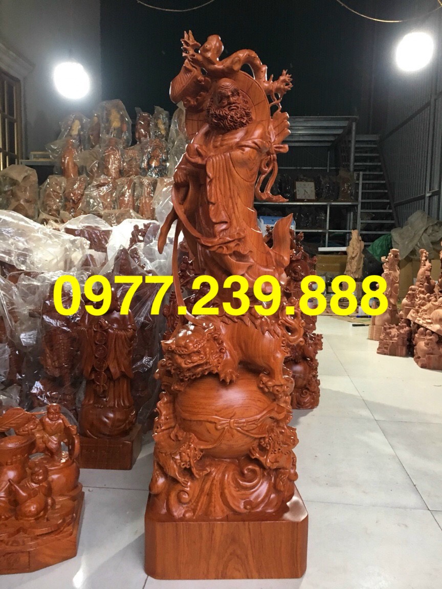 Tượng đạt ma gỗ hương 1m