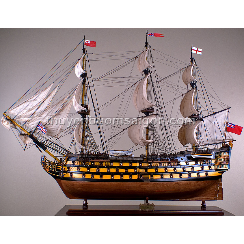 Thuyền buồm phong thủy HMS Victory dài 120cm