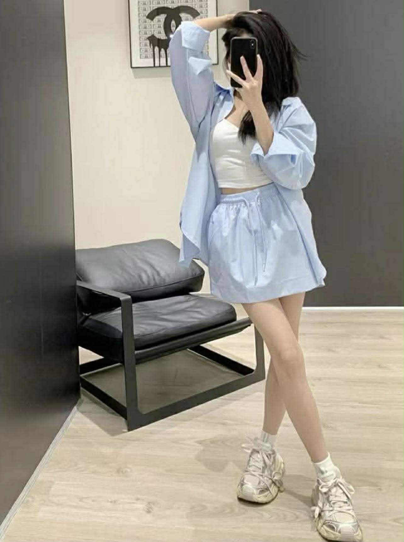 Bộ Áo sơ mi dáng dài rộng oversize kèm chân váy ngắn thời trang Hàn Quốc