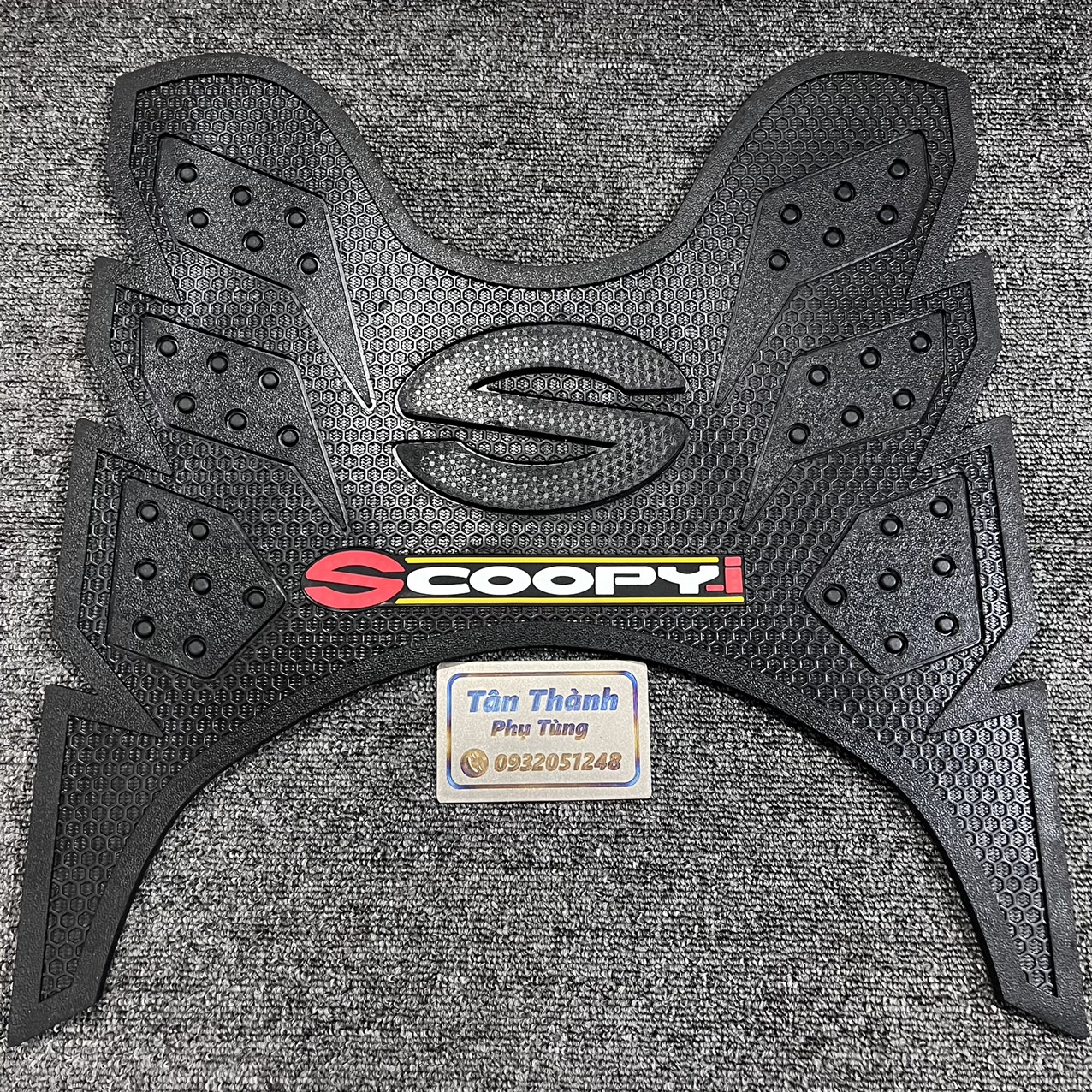 Thảm nhựa dành cho Scoopy