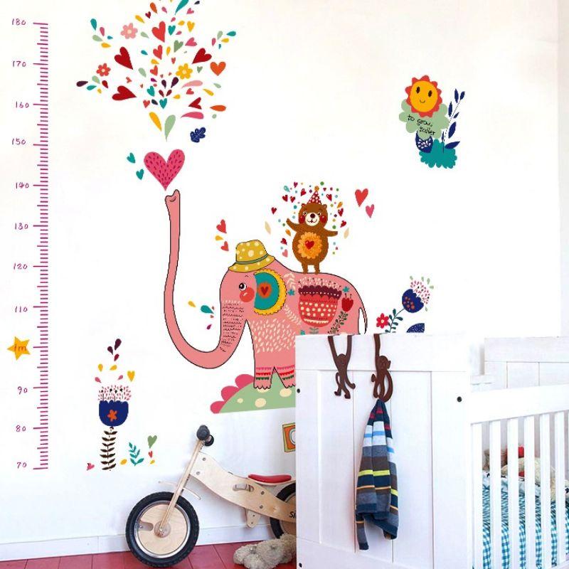 Decal dán tường cho bé thước đo voi hồng