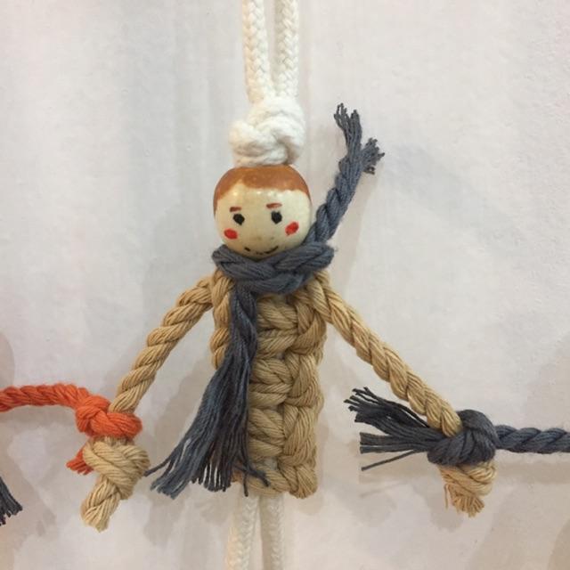Bộ treo tường búp bê xinh xắn chất liệu Macrame