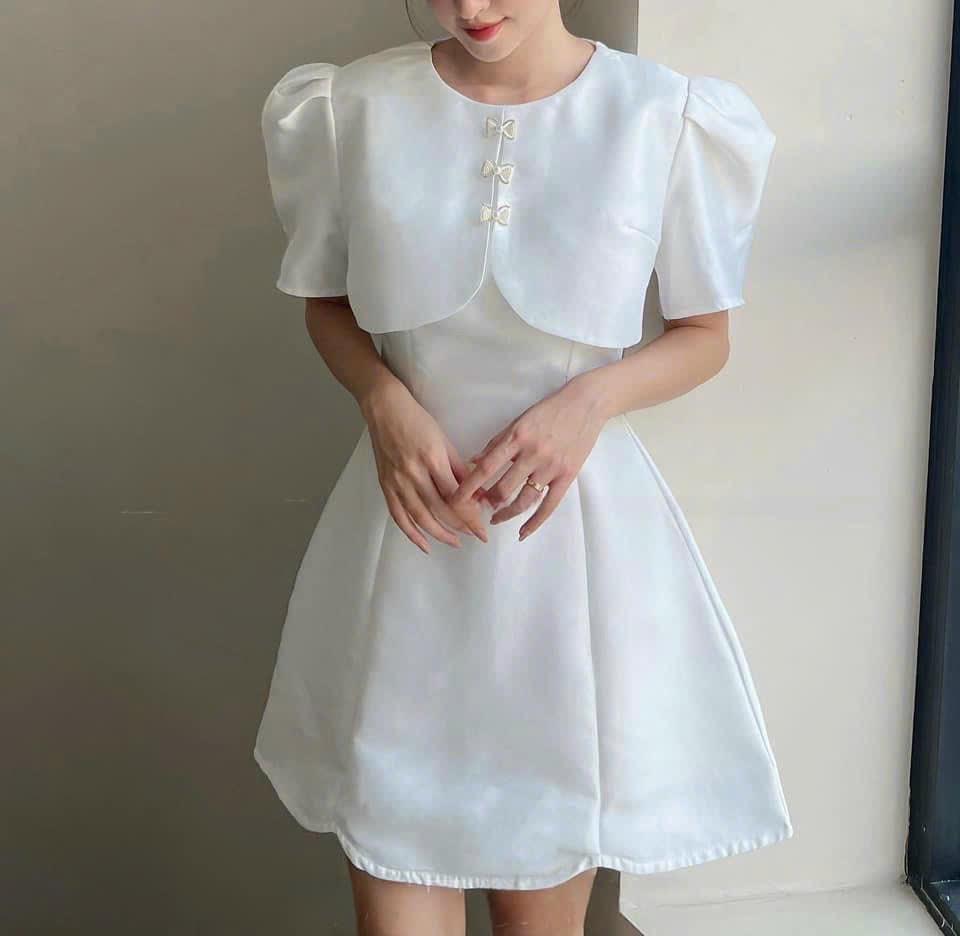 Đầm xoè tafta đắp ngực cài nơ