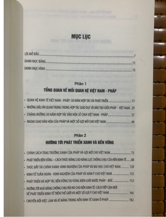 Sách - Kinh Tế Việt Nam – Pháp: Hướng Tới Phát Triển Xanh Và Bền Vững