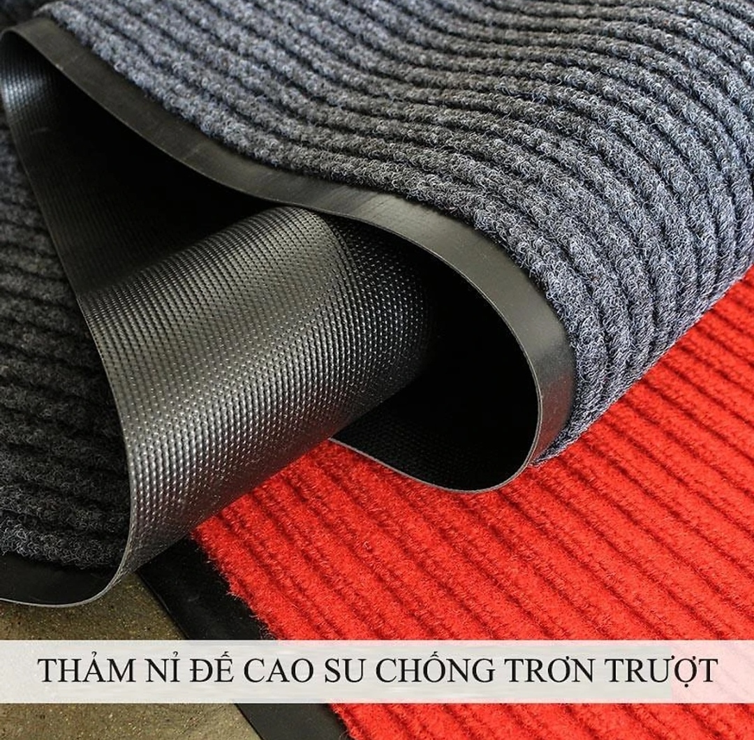 Thảm chùi chân Cao Cấp đế chống trượt dạng sọc Stripmate Màu Xám đen / Xám đỏ kT 40 x 60 cm