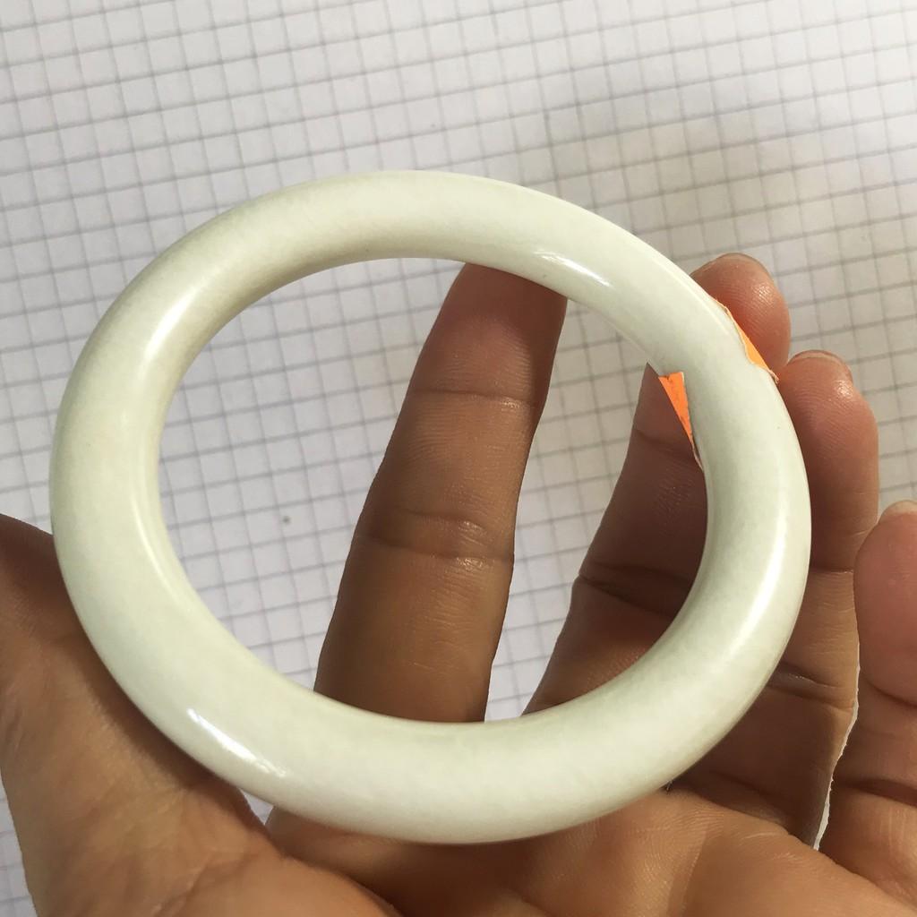 Vòng tay đá tự nhiên của Việt Nam nhiều size, nhiều màu cho mệnh Kim, Mộc, Thủy, Hỏa, Thổ