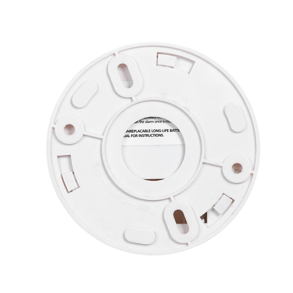Thiết bị báo khói được trang bị cảm biến quang điện, cung cấp khả năng bảo vệ 24/7 với quan sát 360 độ