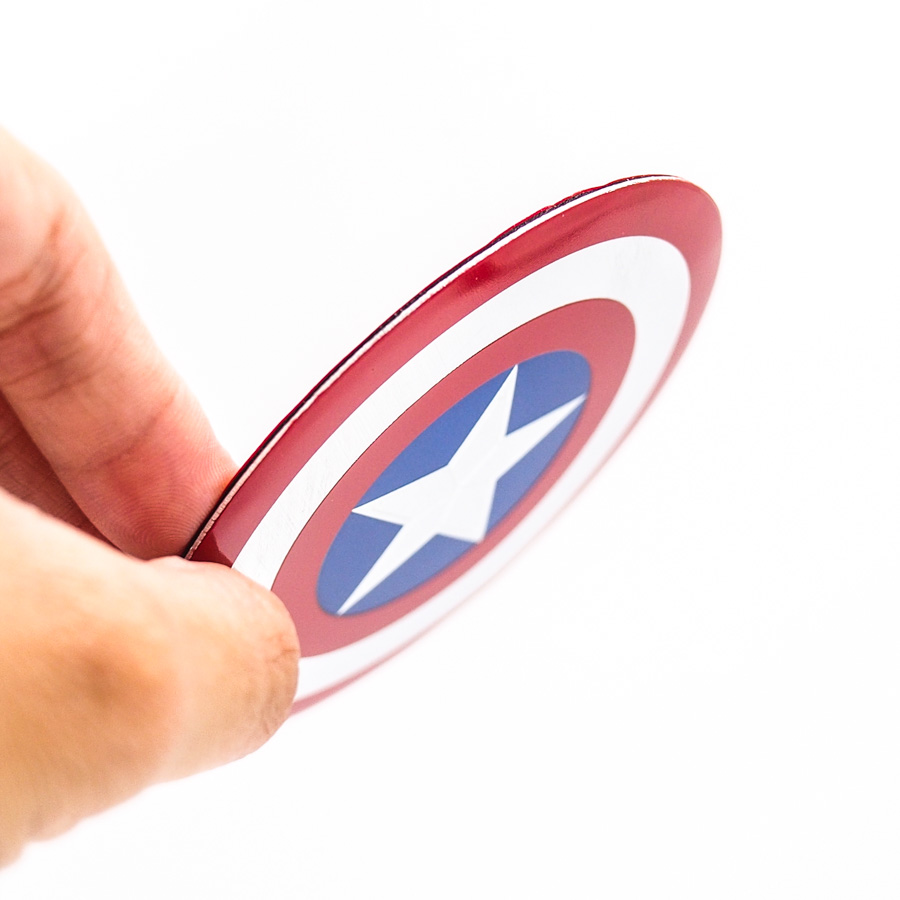 Sticker hình dán metal kim loại - Khiên ngôi sao Captain America 7.5cm