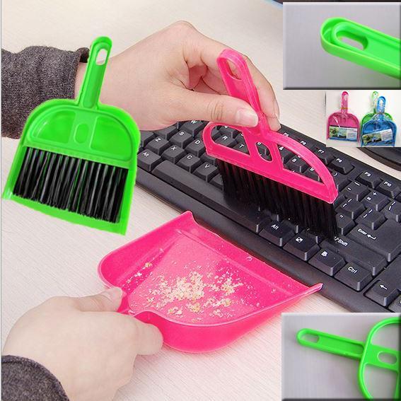 BỘ CHỔI QUÉT BỤI BÀN PHÍM MÁY TÍNH VÀ KI HỐT RÁC MINI CÓ LỖ TREO TIỆN DỤNG ĐA NĂNG