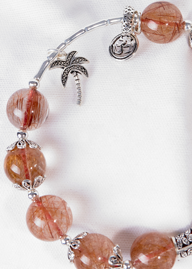 Vòng Thạch Anh Tóc Đỏ Phối Charm Voi Bạc Ngọc Quý Gemstones