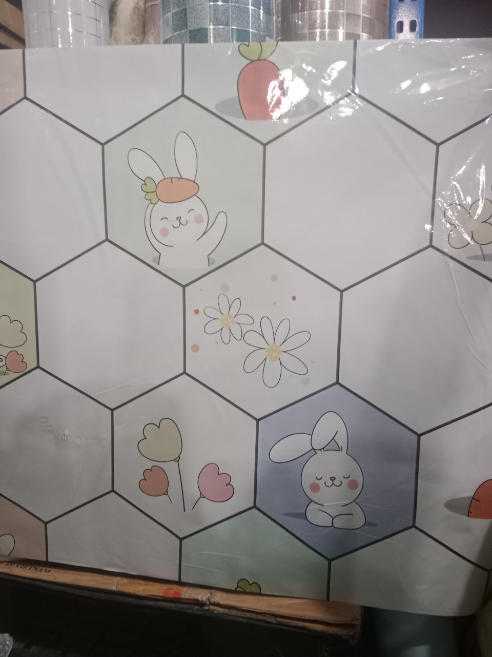 Combo 3 mét giấy dán bếp, decal dán bếp tráng nhôm THỎ CÀ RỐT khổ 60cm có keo sẵn