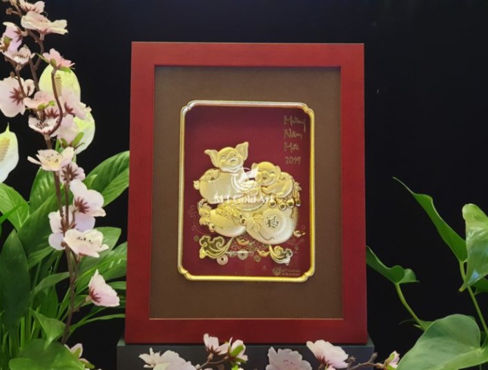 Tranh heo dát vàng (26x33cm) mẫu 03 MT Gold Art- Hàng chính hãng, trang trí nhà cửa, phòng làm việc, quà tặng sếp, đối tác, khách hàng, tân gia, khai trương 