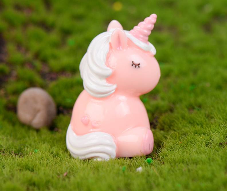 Tượng trang trí Unicorn dễ thương ngồi 4,6cm - 1 hình - màu ngẫu nhiên