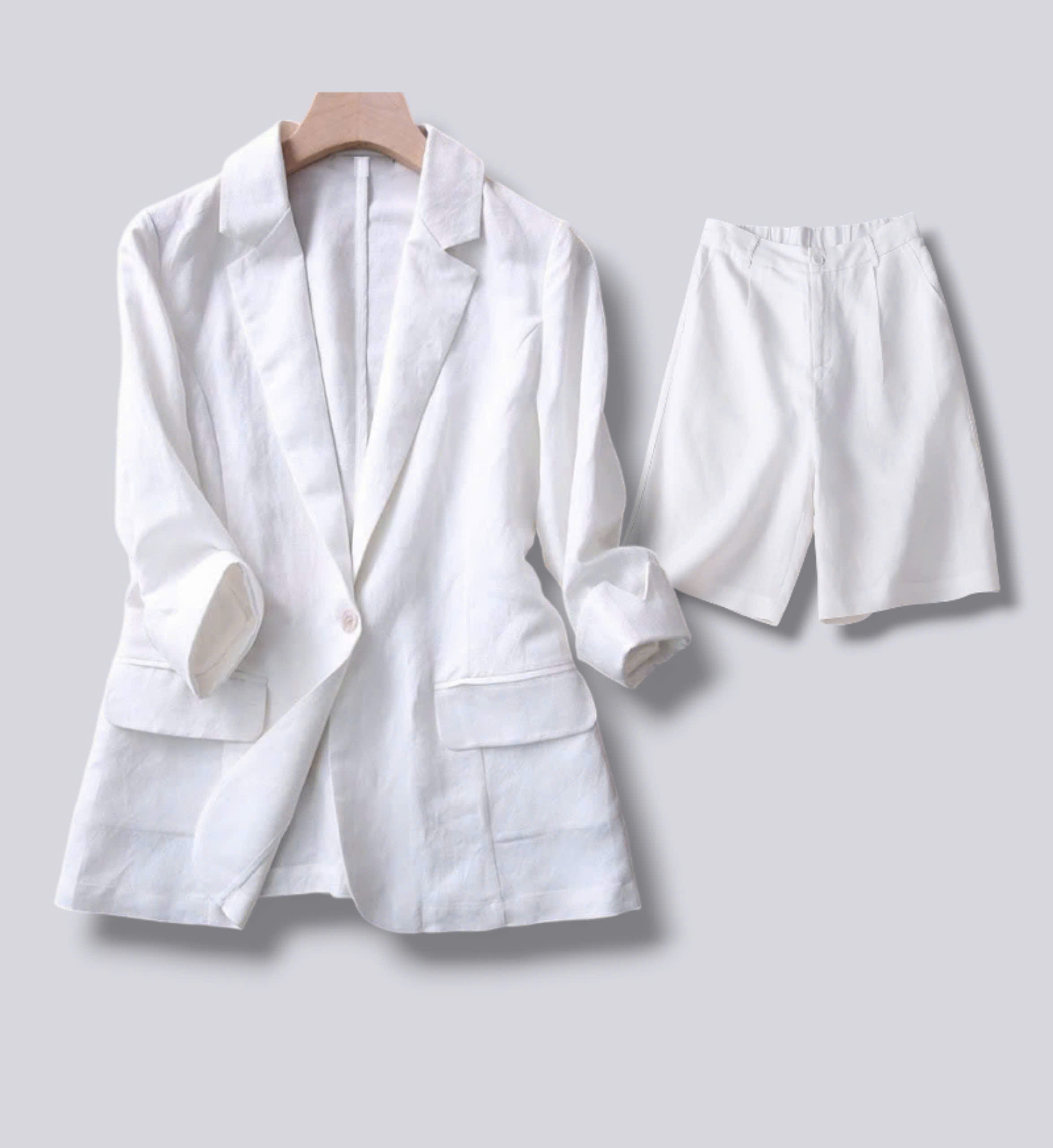 Set áo blazer nữ tay dài và quần đùi chất linen mềm mịn, thoải mái, phong cách Hàn Quốc, hàng hot girl 2025